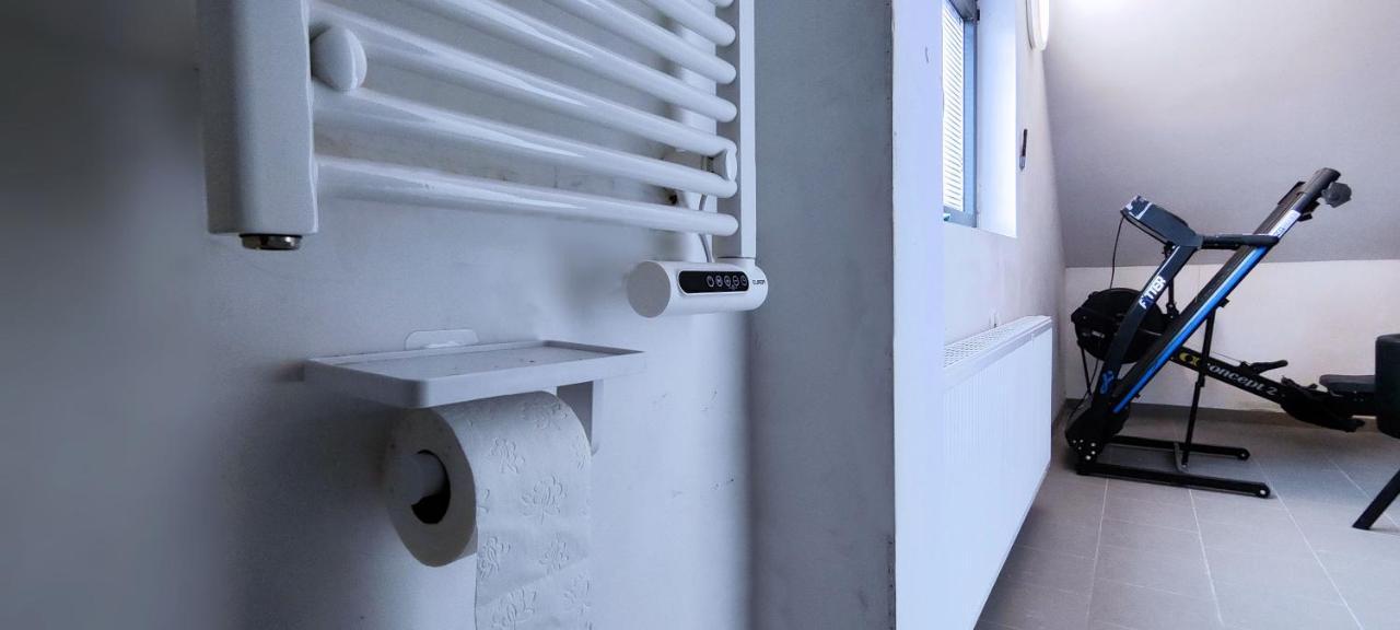 Logeerkamer Xxl 25 M2 Zemst Buitenkant foto
